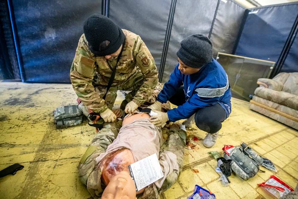Pathfinder defenders, medics evaluate readiness during Active shooter exercise