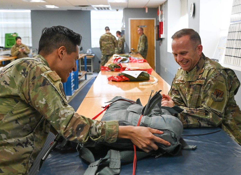 ACC Command Chief Immersed into 1st FW culture