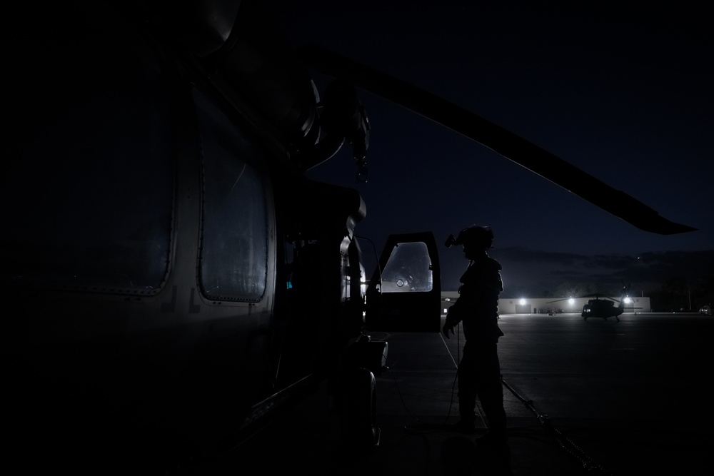 Army Reserve unit conducts Black Hawk operations at MacDill