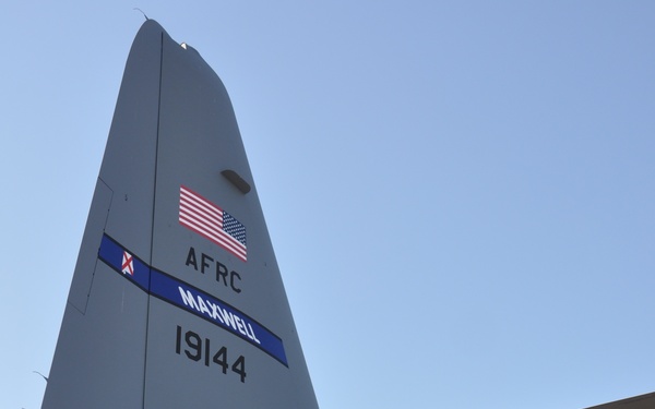 908th MXG heads to Europe