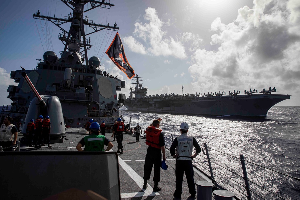 Decatur Underway Replenishment with USS Nimitz