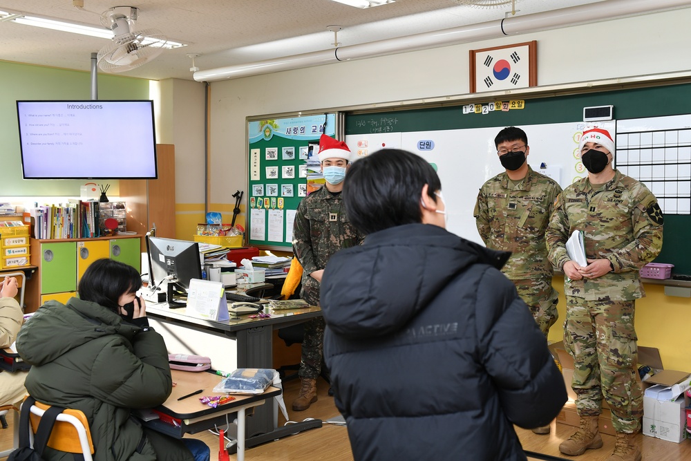 Korea Elementary school English Class