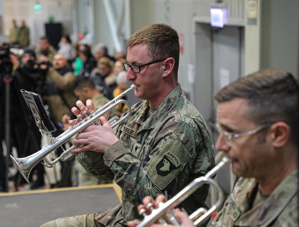 Romanians Gift Giving Ceremony for the 101st Airborne Division