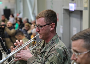 Romanians Gift Giving Ceremony for the 101st Airborne Division