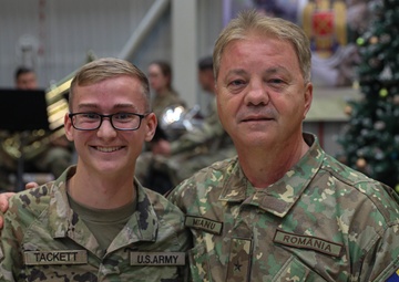 Romanians Gift Giving Ceremony for the 101st Airborne Division