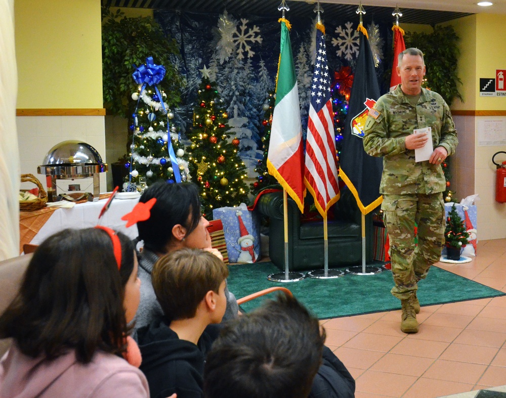 Holiday event dedicated to Gold Star family members