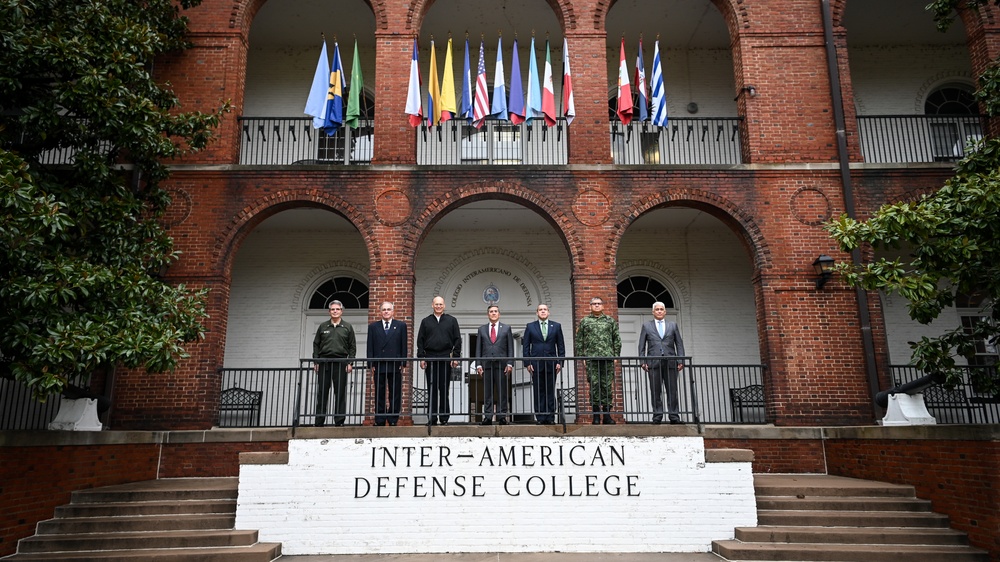 Brazilian Superior Military Court Commission Visits the IADC