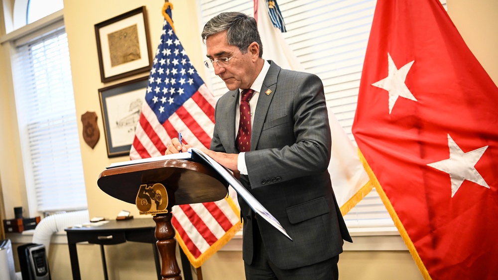 Brazilian Superior Military Court Commission Visits the IADC