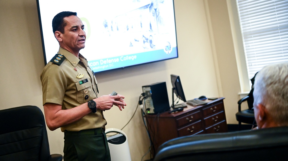 Brazilian Superior Military Court Commission Visits the IADC