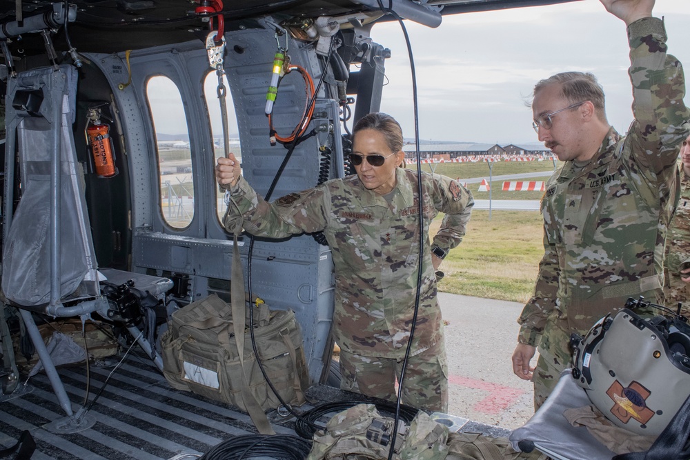 Arizona TAG visits deployed 149th Av. Reg. Soldiers.
