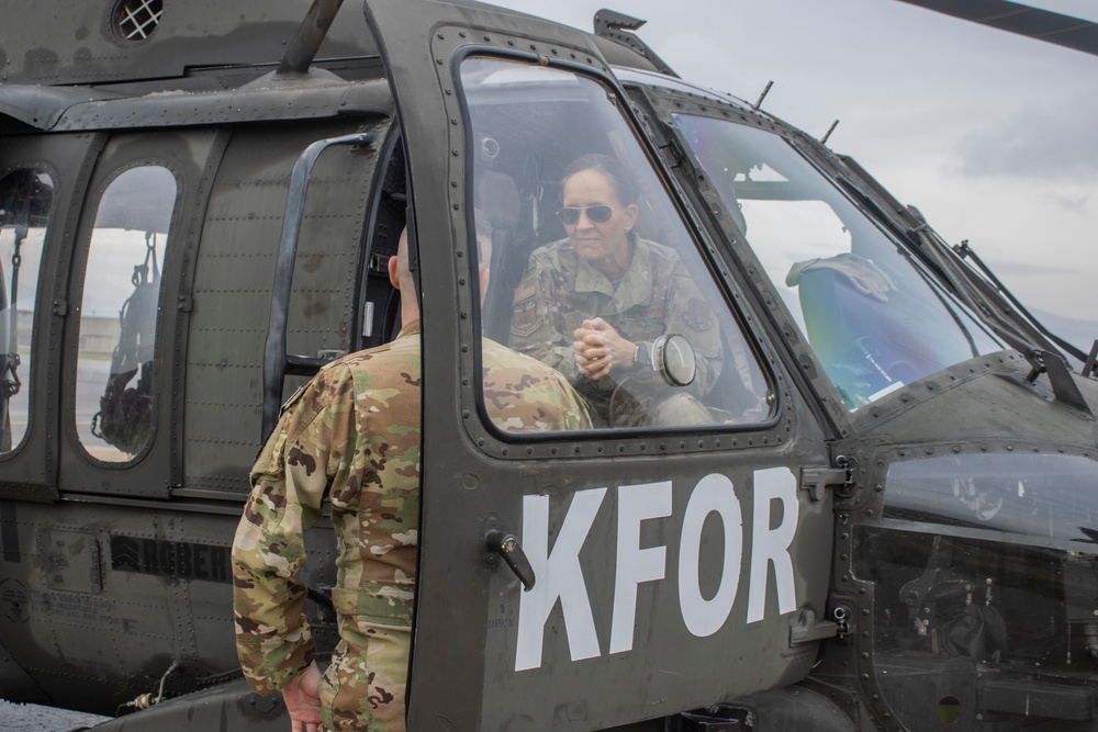 Arizona TAG visits deployed 149th Av. Reg. Soldiers.