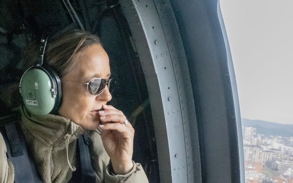 Arizona TAG visits deployed 149th Av. Reg. Soldiers.