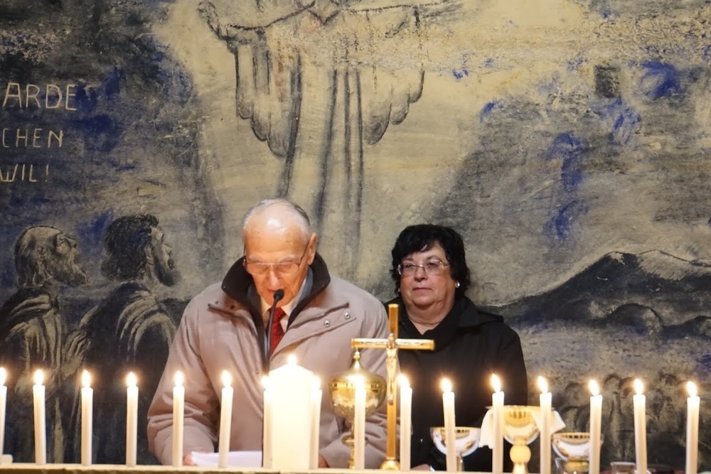 Christmas Eve service commemorates WWII Soldiers