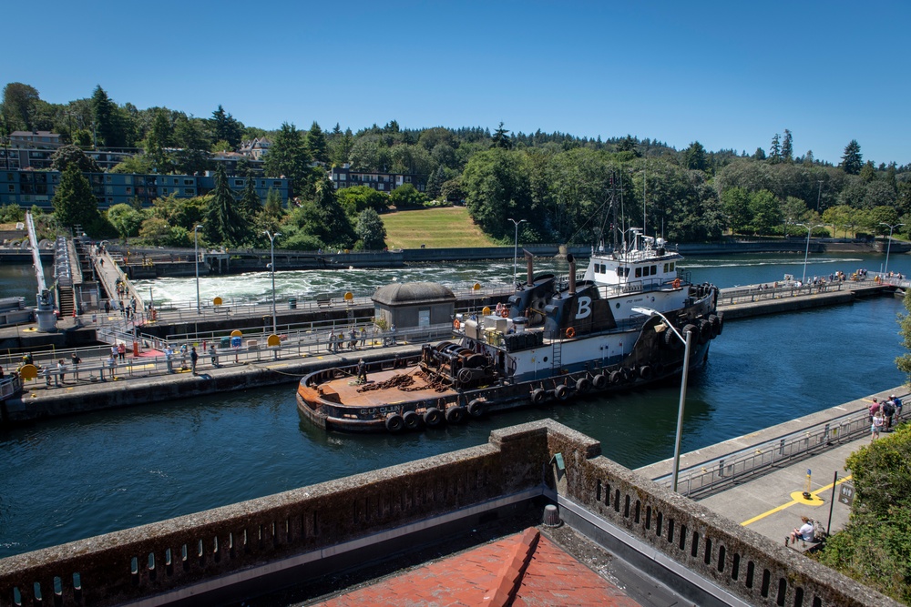 Chittenden Locks schedules large locks closures, small lock available