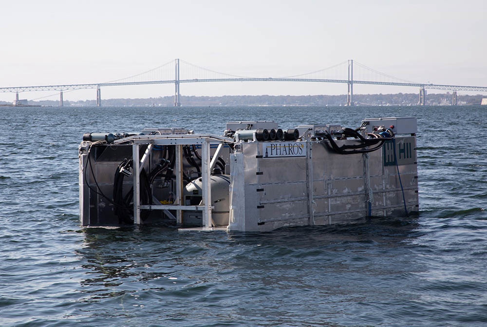 U.S. Navy demonstrates new launch and recovery solutions for large unmanned undersea vehicles