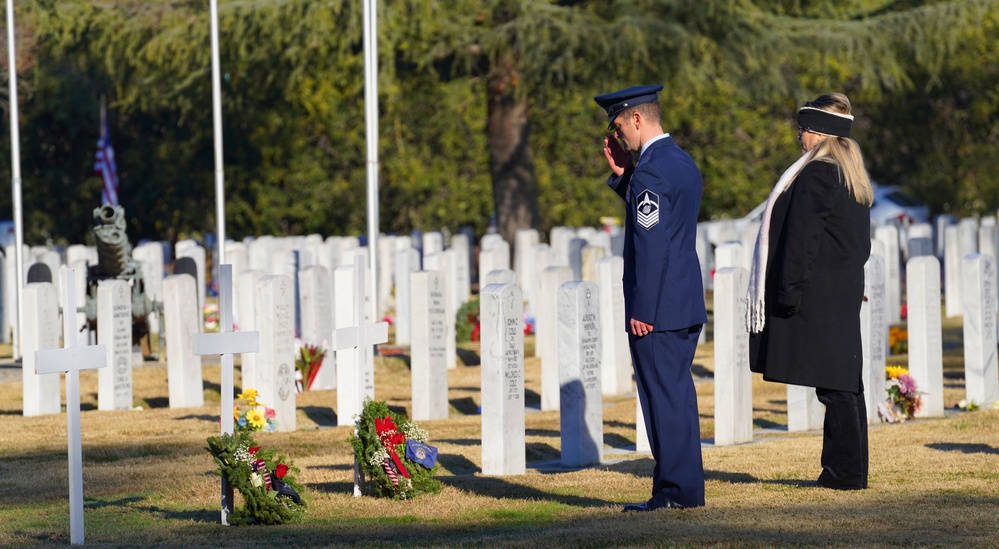 Wreaths Across America 2022