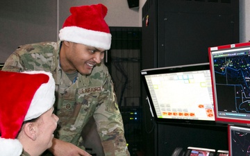 Eastern Air Defense Sector's NY Air Guardsmen supporting NORAD Santa Tracking