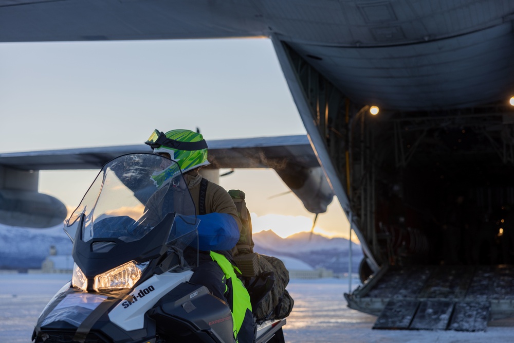 Marines Deliver Toys to Children in Alaska