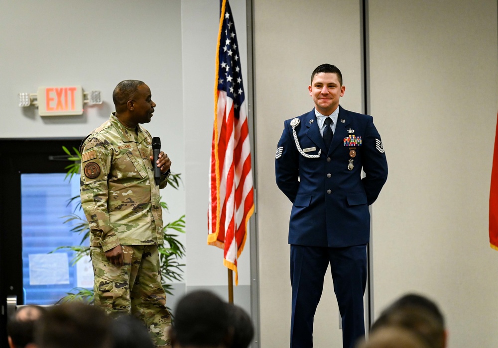 ANG Command Chief Williams visits 165th AW