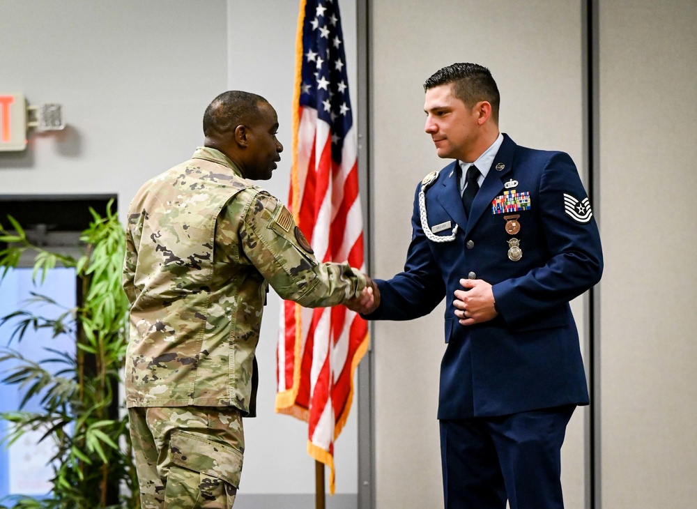 ANG Command Chief Williams visits 165th AW