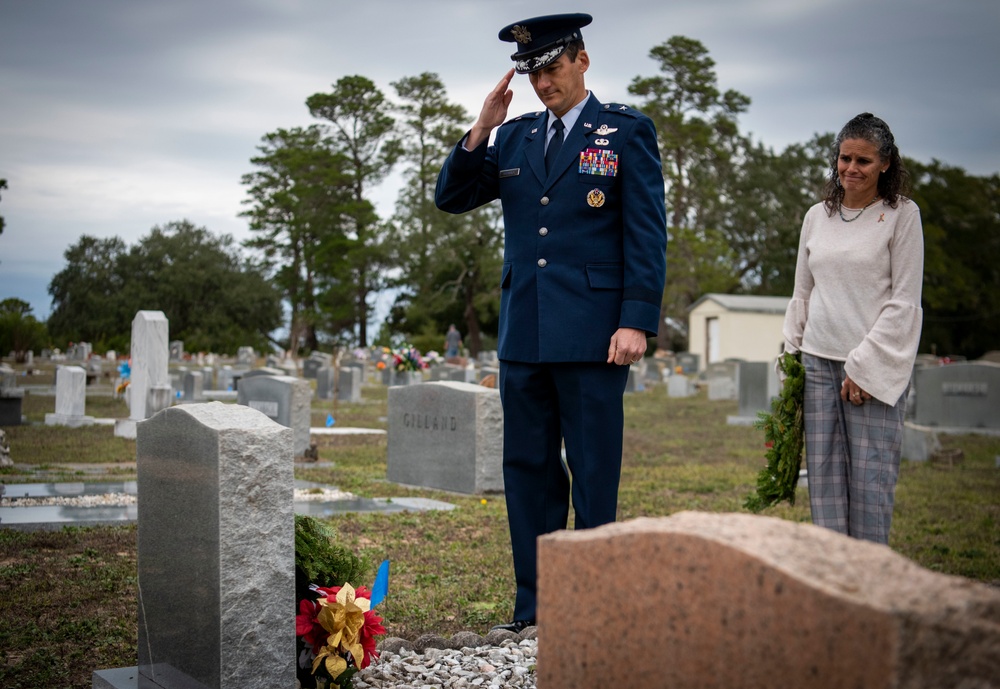 Wreaths Across America 2022