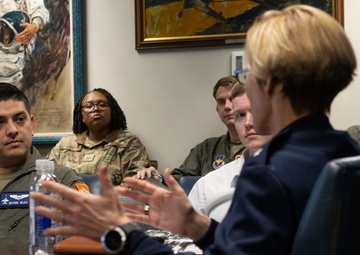 Air Force Research Laboratory Commander Visits Air University
