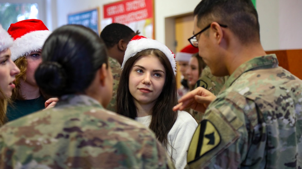 GREYWOLF Troopers Visit Polish Students