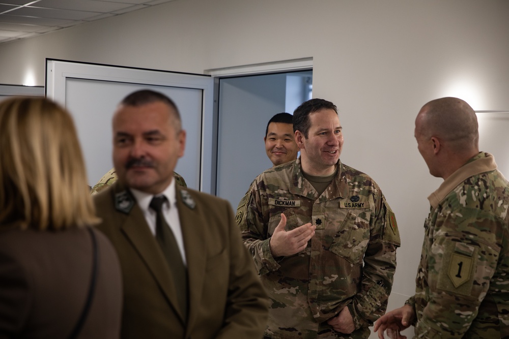 1st Inf. Div. Surgeon Tours New ER Wing Bolesławiec, Poland