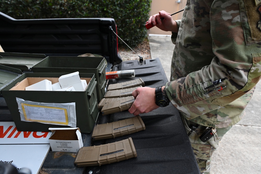 SFS train to shoot, move, communicate