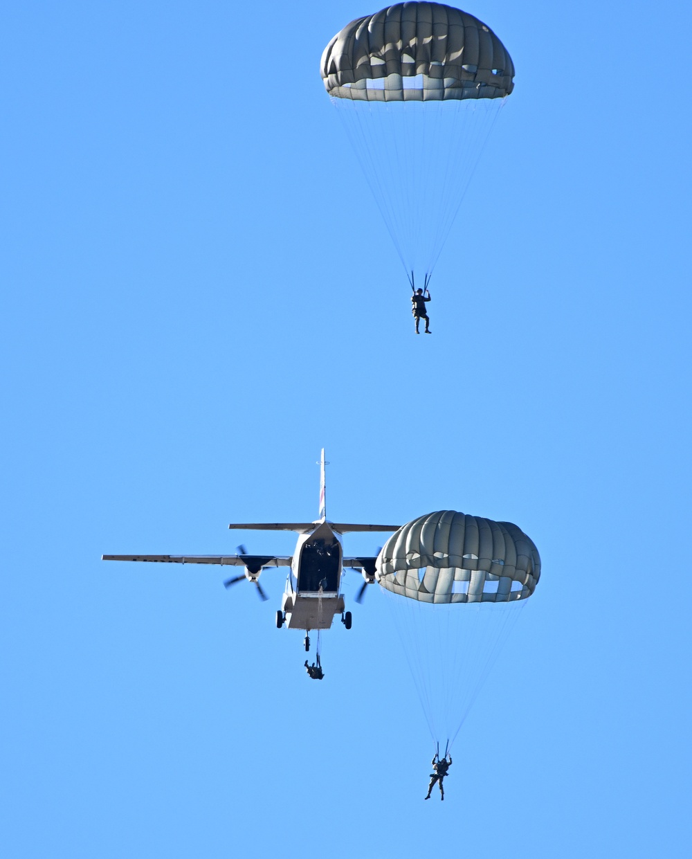 USAJFKSWCS Conduct Airborne Operations