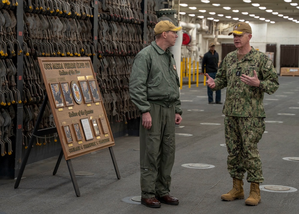 VADM Dwyer visits USS Mesa Verde