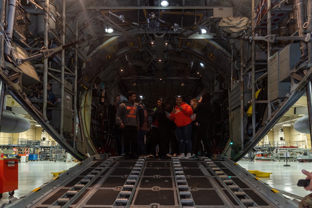 182nd Airlift Wing recruiters host Manual High School students for base tour