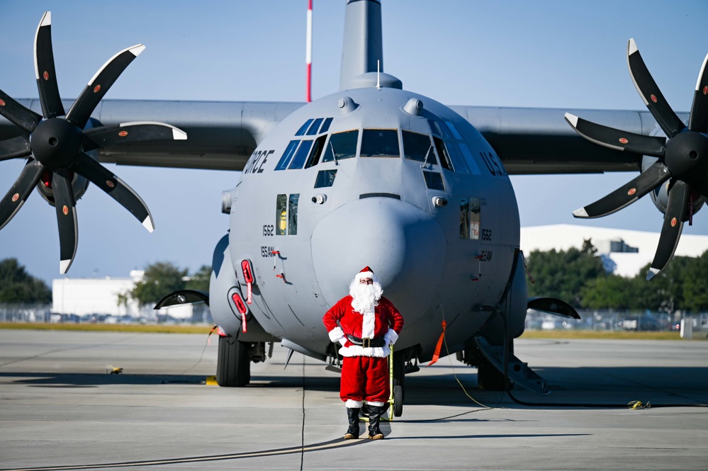 Santa Claus checks out the new C-130H Modifications at the 165 AW