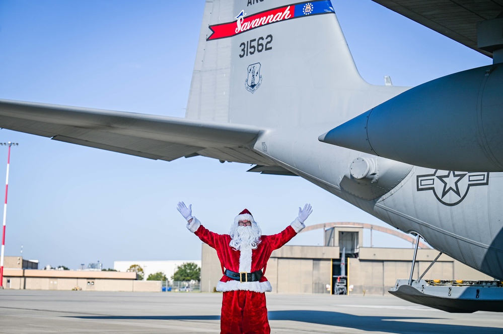 Santa Claus checks out the new C-130H Modifications at the 165 AW