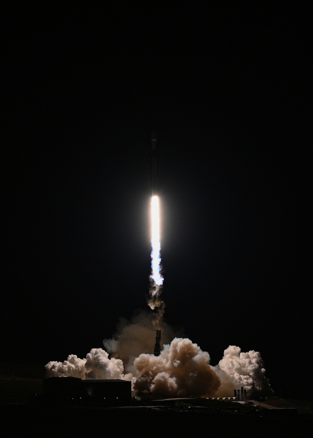 NASA SWOT Mission Launches from Vandenberg