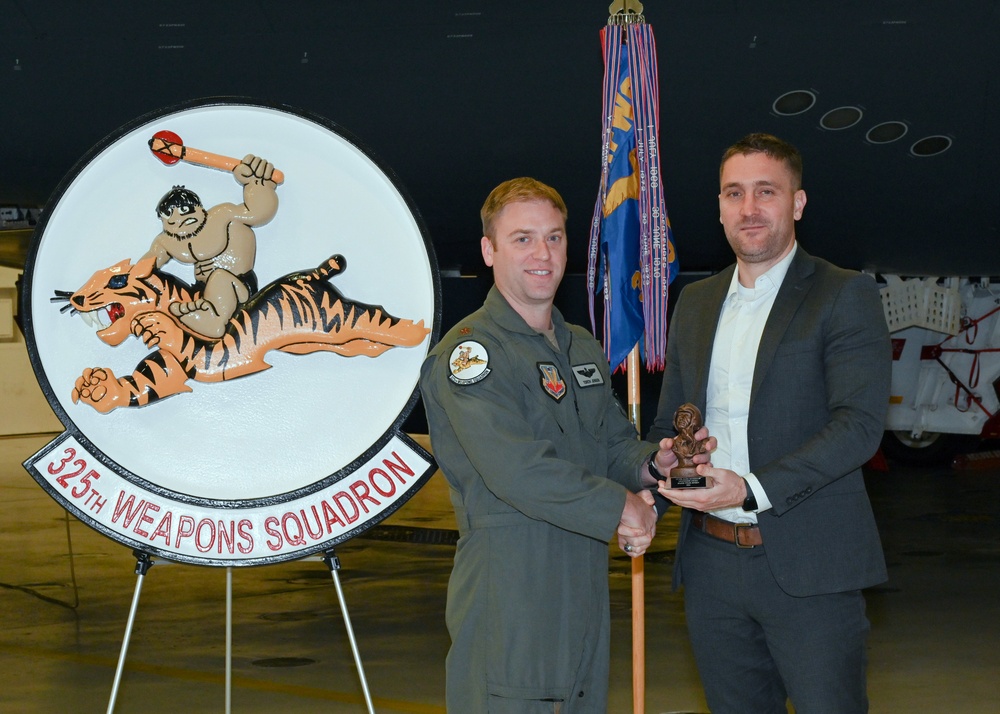 325th Weapons Squadron unveils inaugural leadership award