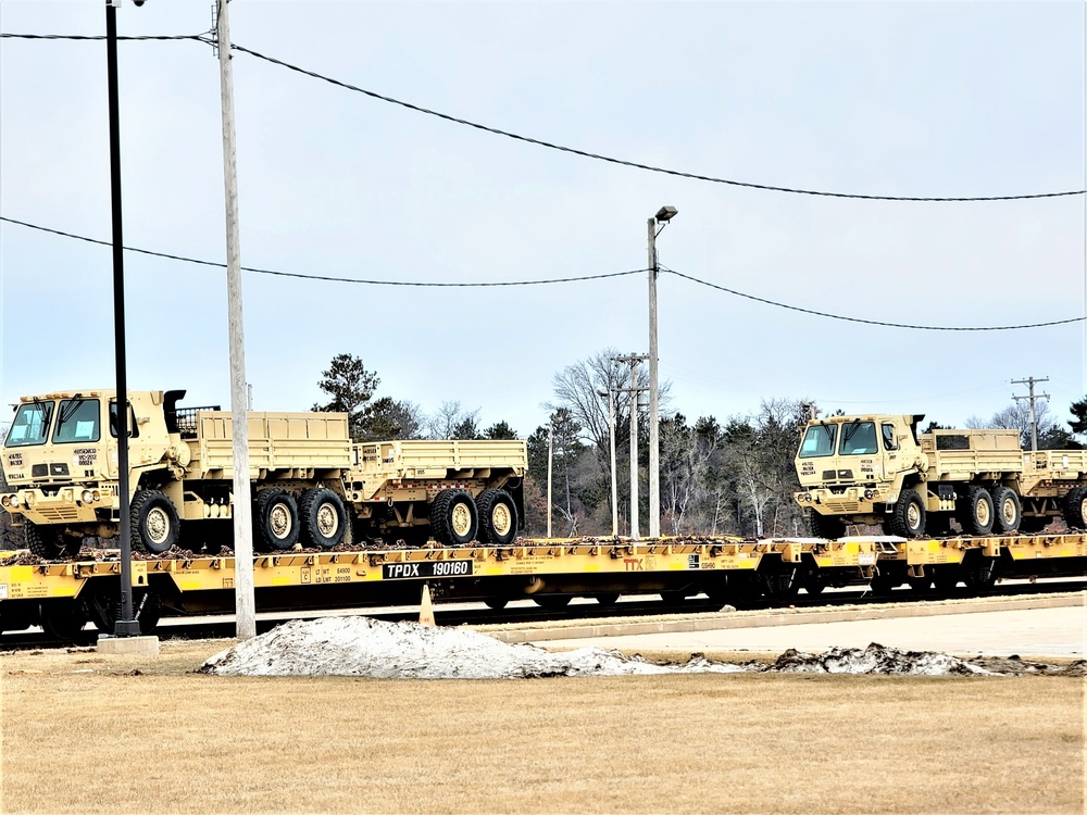 Fort McCoy railroad ops picks up steam in 2022 with spring, summer, fall rail movements