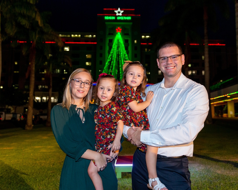 TAMC's annual keiki wonderland and holiday tree lighting ceremony