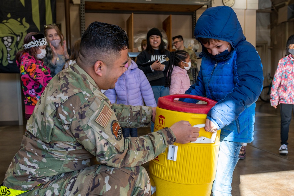 Yokota youth get firsthand look at air mobility mission