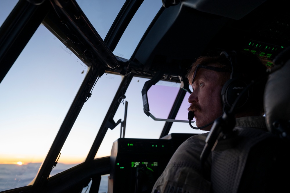 26th ERQS conducts aerial refueling training