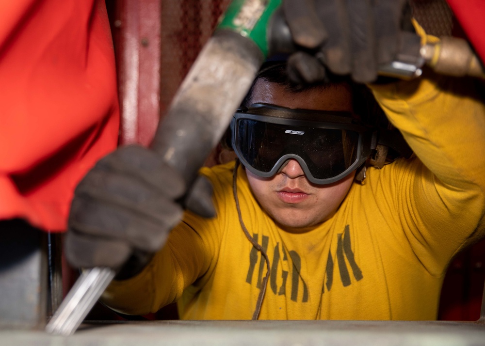 Daily Operations Aboard USS George H.W. Bush (CVN 77)