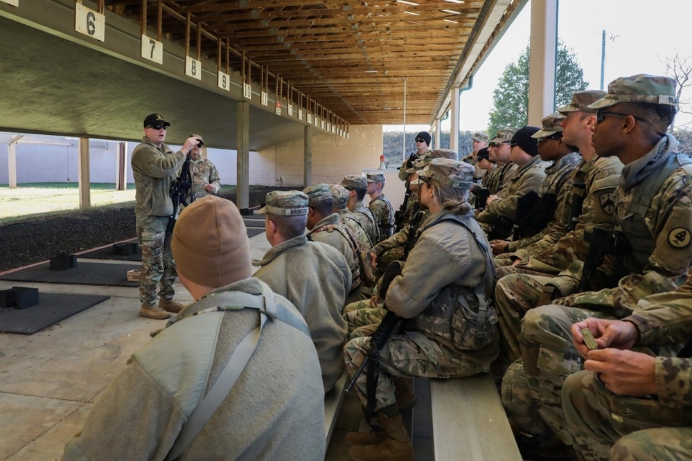 Tennessee Guard hosts junior leader development course