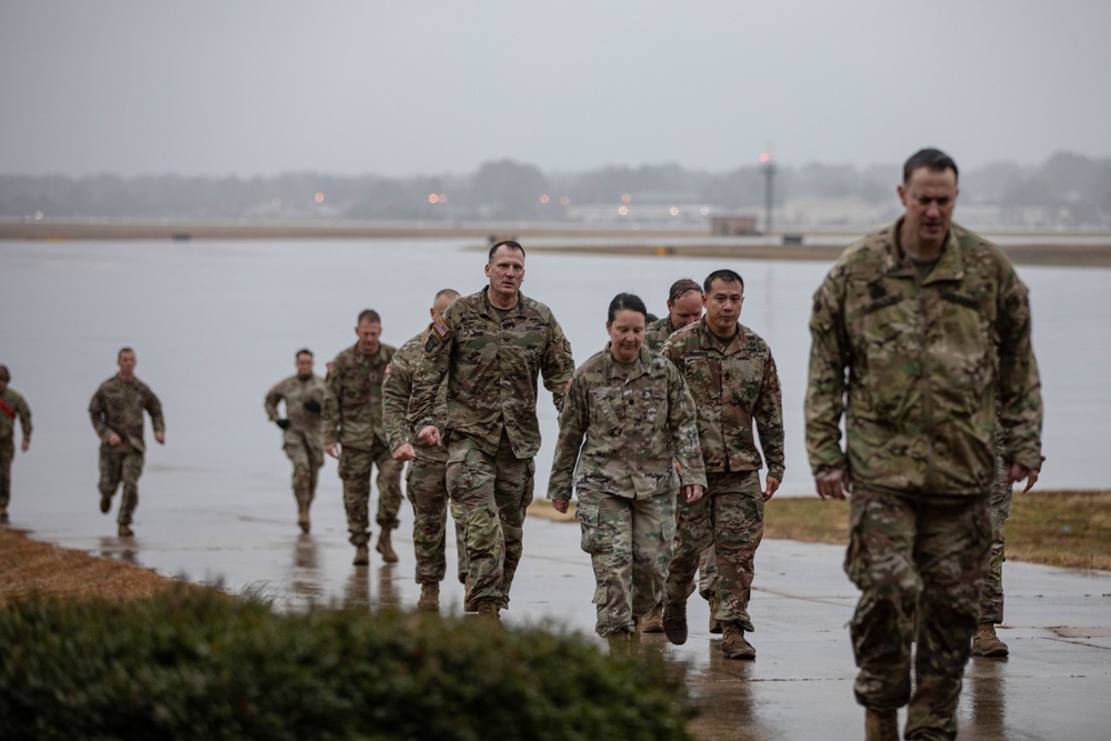 Leadership Welcomes 21st CBRN Soldiers Home