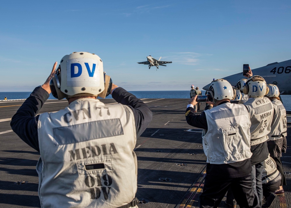 USS George H.W. Bush (CVN 77) Distinguished Visitors