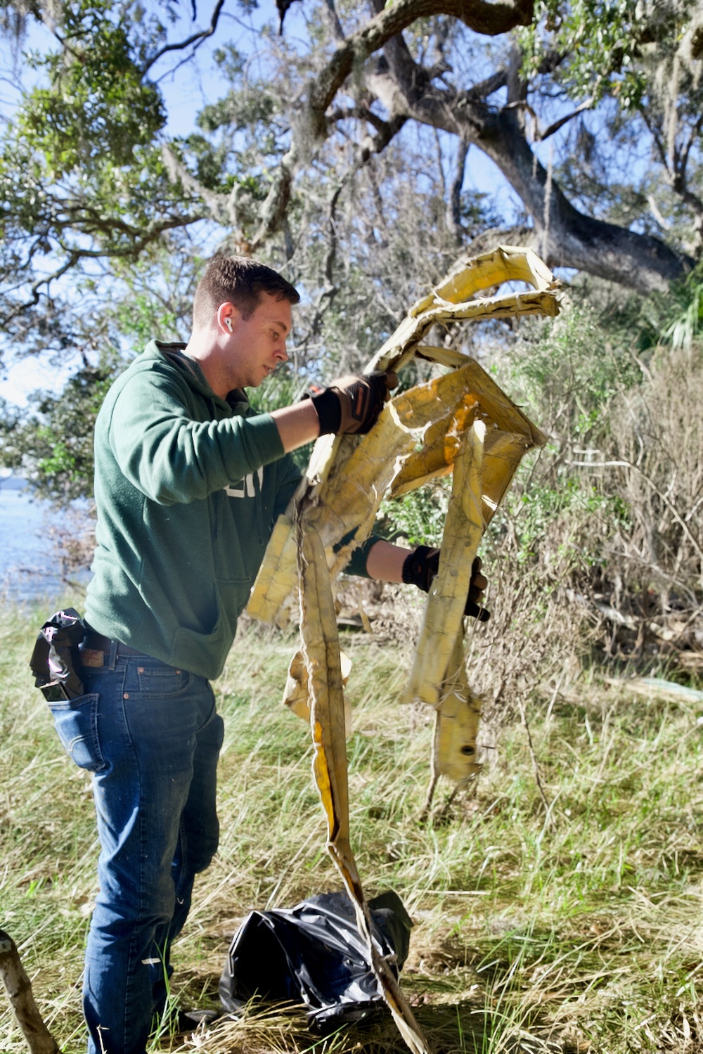 DVIDS News Volunteers Help Tidy Up Navy Fuel Depot After Hurricane