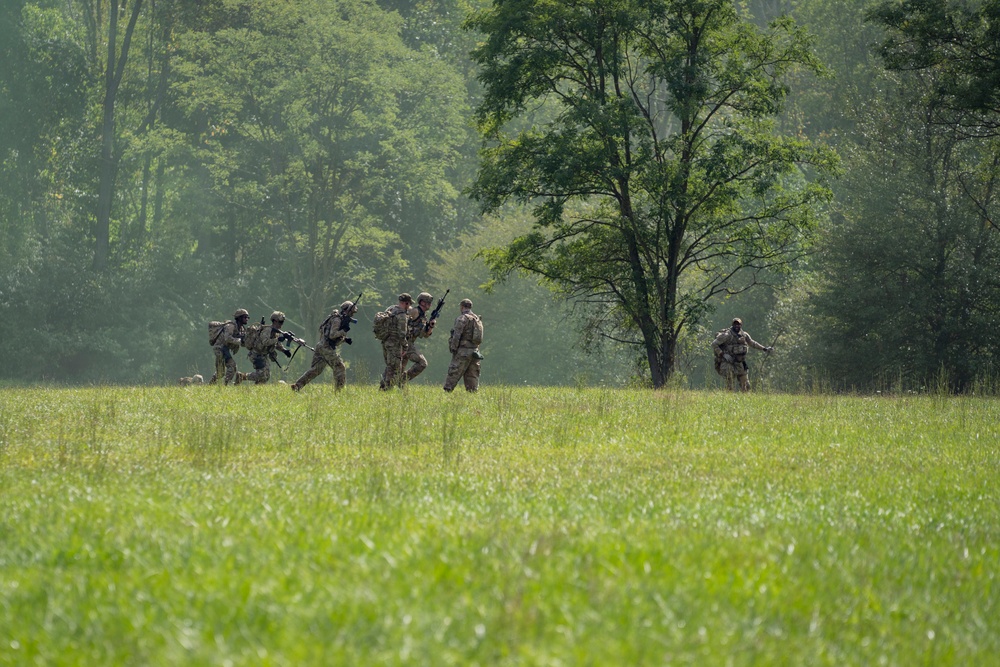 919th SOSFS participate in Integrated Defense Leadership Course