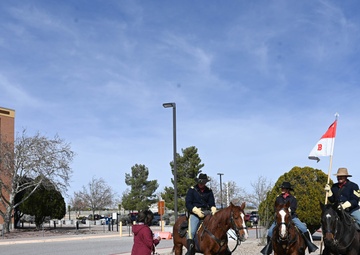 TRADOC Commanding General visits Fort Huachuca