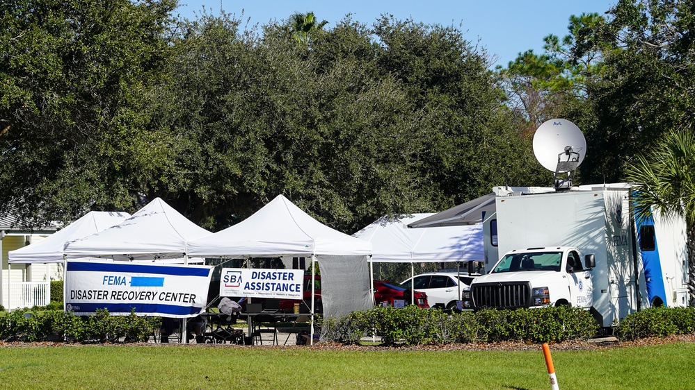 DVIDS Images Mobile Disaster Recovery Center Features FEMA SBA 