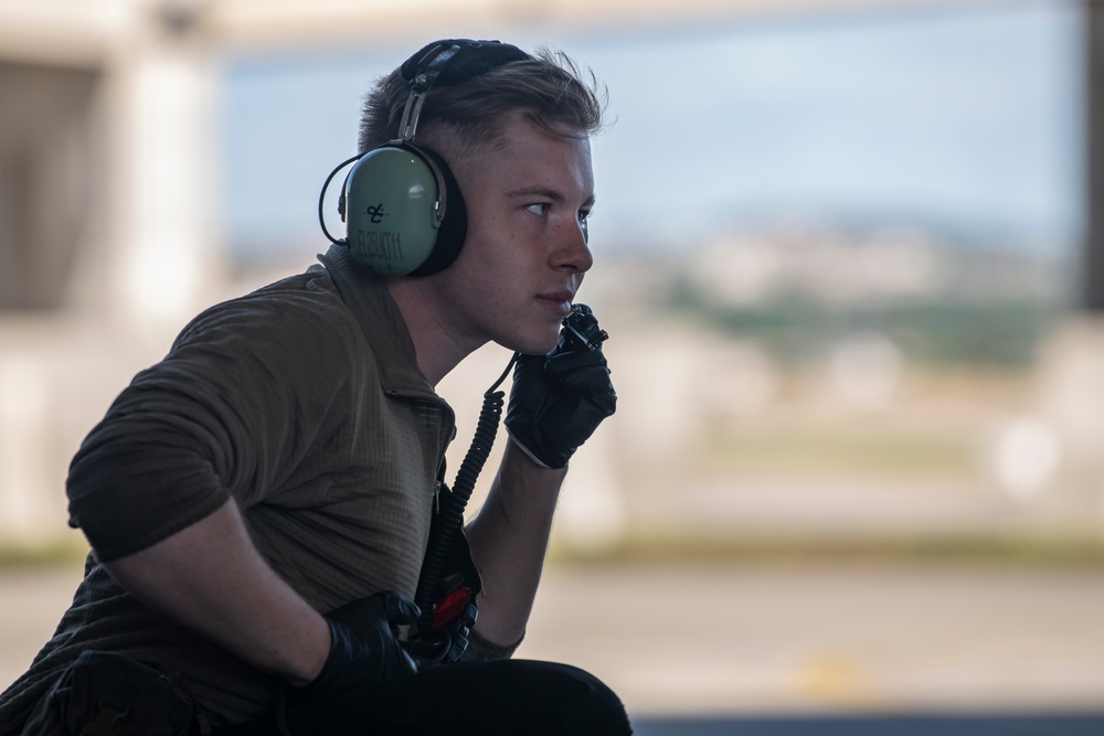 Raptors depart the 18th Wing in support of IRON SHADOW