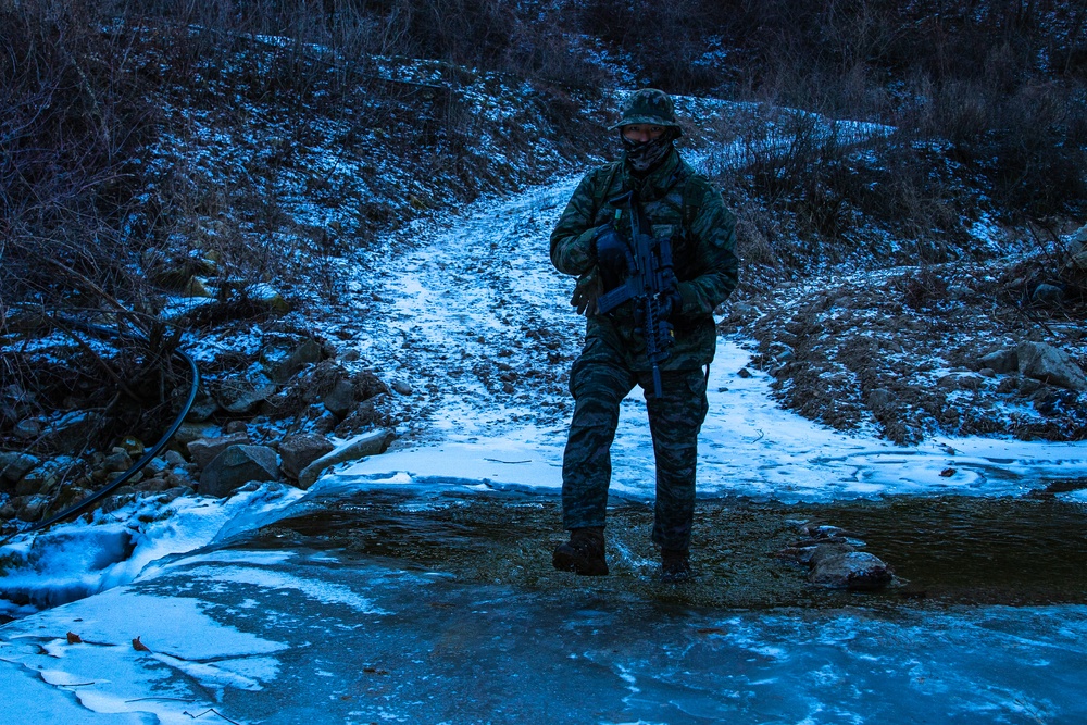 KMEP 23.1: U.S. Marines and Republic of Korea Marines conduct a Land Navigation Course